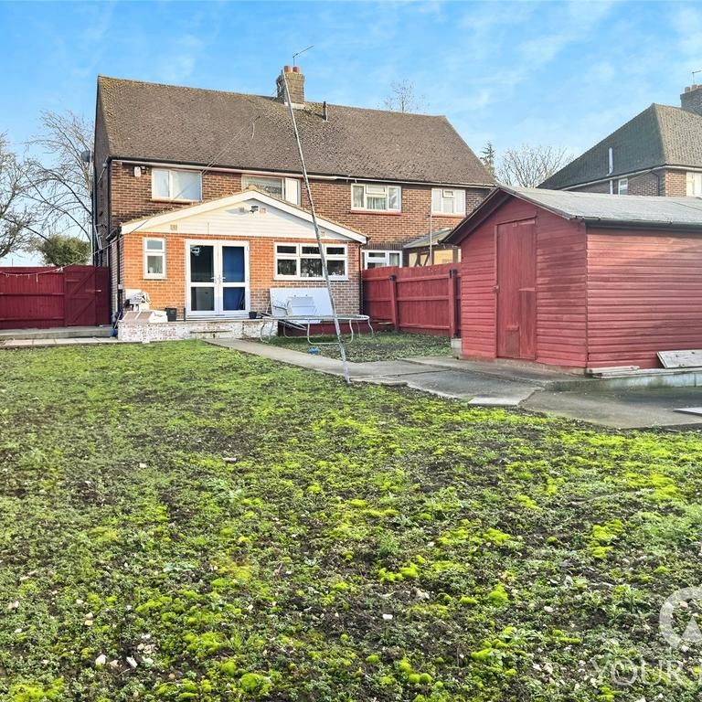 5 bedroom end of terrace house to rent - Photo 1