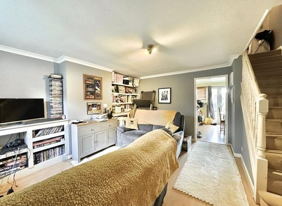 3 bedroom terraced house to rent - Photo 1