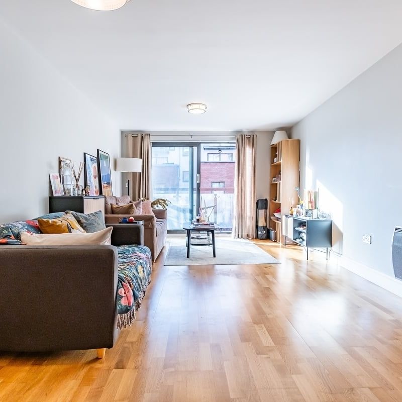 1 bedroom flat to rent - Photo 1