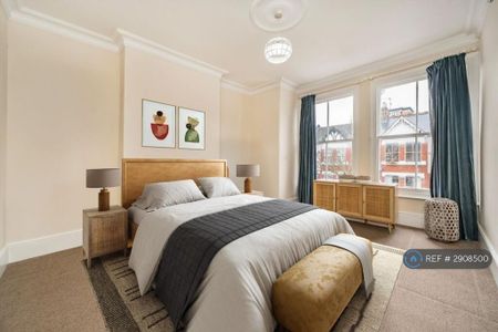 4 bedroom terraced house to rent - Photo 4