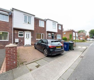 3 bedroom terraced house to rent - Photo 4