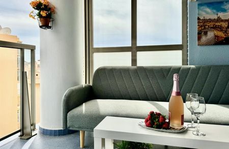 Apartamento de alquiler en Calle Llevant, 1, Maryvilla - Photo 4