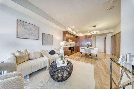 For Lease - 95 Mcmahon Drive Unit# LPH4007, Toronto, Ontario - Photo 3