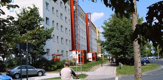 2 Raum-Wohnung mit Balkon und Aufzug - Foto 2