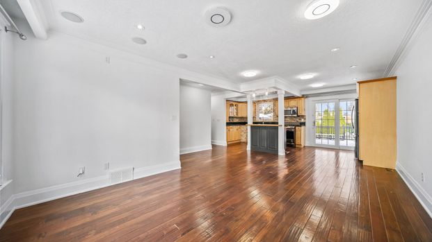 For Lease - 231 Woodale Avenue, Oakville, Ontario - Photo 1