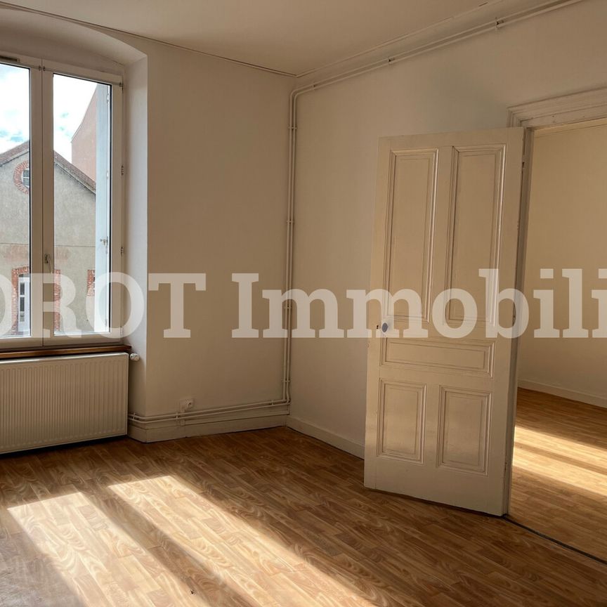 Location Appartement 2 pièces 45m² ST AGREVE 07320 - Photo 1