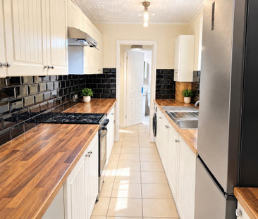 2 bedroom terraced house to rent - Photo 5