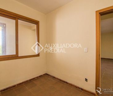 Casa com 3 quartos e 331m² para alugar em Teresópolis, Porto Alegre. - Foto 2