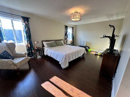 For Lease - 516 Davis Drive, Shelburne, Ontario - Photo 2