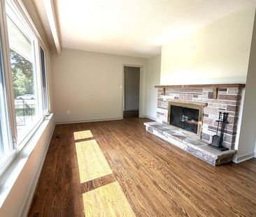 For Lease - 13 Circle Ridge Drive, Georgina, Ontario - Photo 2
