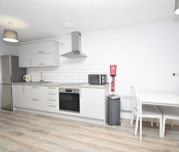 1 bedroom apartment to rent - Photo 5