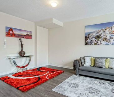 For Lease - 8 Hobart Gardens, Brampton, Ontario - Photo 3