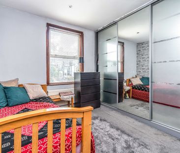 1 Bed Flat, Lea Bridge Road, E5 - Photo 3