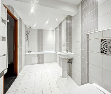 Location Appartement 3 pièces 68m² - Photo 6