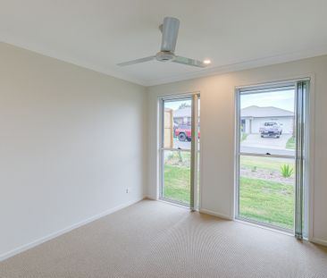 Brand New Family Home Ready For Christmas! - Photo 5