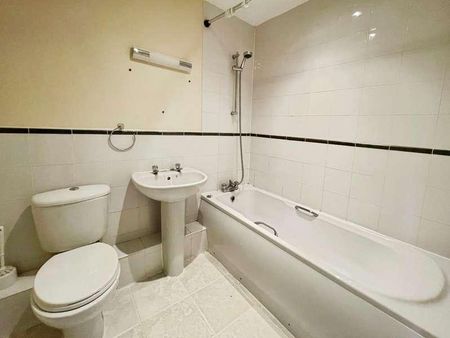 Wilson Road, Stratford-upon-avon, CV37 - Photo 4