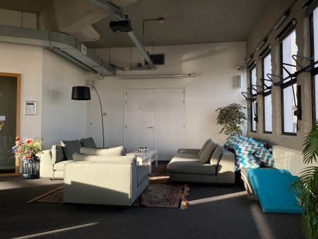 Te huur: Appartement Lichttoren in Eindhoven - Photo 2