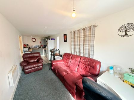 Newton Road, Yeovil, Somerset - Photo 4