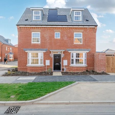 Gabriel Lane, Sturry, Canterbury, CT2 0HQ, Kent - Photo 4