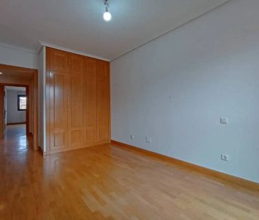 Piso de alquiler en Plaza Doctor Emilio Giménez Heras, San Agustín ... - Foto 2