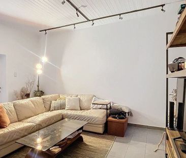 Woning te huur in Zwijnaarde voor € 940 met 2 slaapkamers - Photo 1