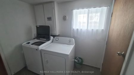 48 Porritt Street #Upper - Photo 3