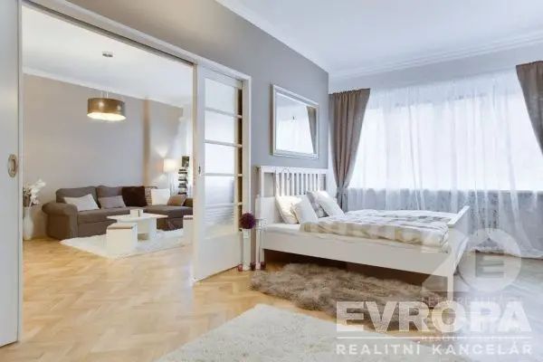 Elegantní byt k pronájmuu 2kk, 74 m - Photo 1