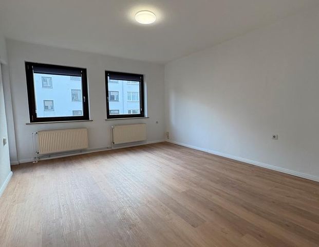 Bremen-Neustadt: WG Neugründung in 3 Zimmer Wohnung mit Balkon! - Foto 1