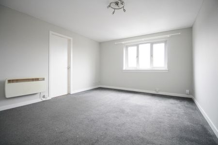 Howth Drive , Anniesland, Glasgow - Photo 3