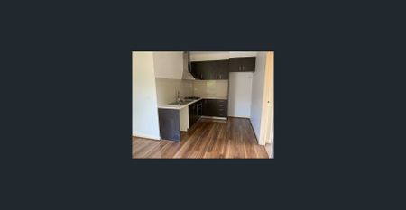 Convenient Living in a Great Epping Location! - Photo 3
