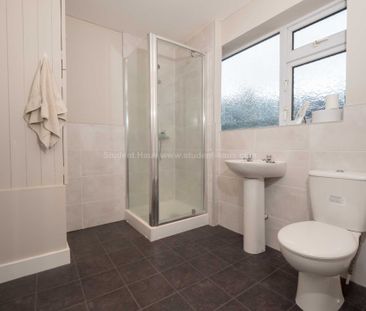 Romney Street, Salford - Photo 2