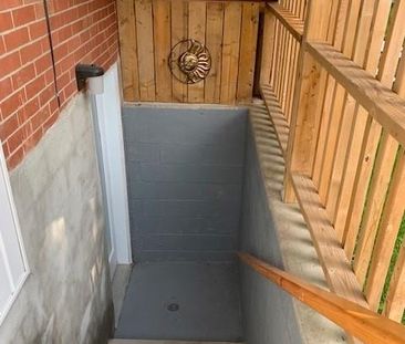 2-180 Jeffrey Avenue - Photo 5