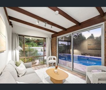 Stylish 3-Bedroom Home with Pool in Prime Kensington Location - Photo 4