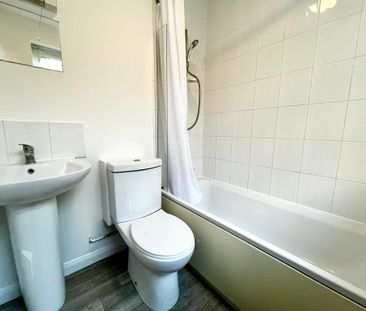 2 bedroom terraced house to rent - Photo 5