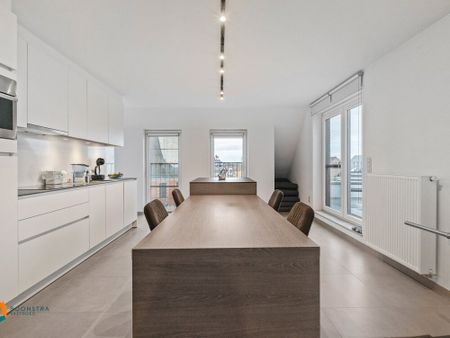 Lichtrijk penthouse met één slpkr en twee terrassen - Photo 4