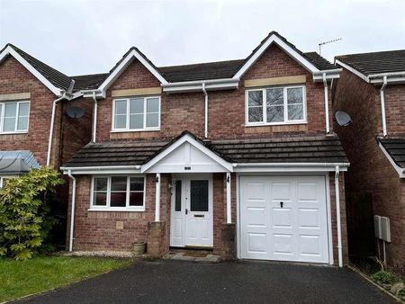 Llys Pentre, Broadlands, Bridgend, CF31 - Photo 2