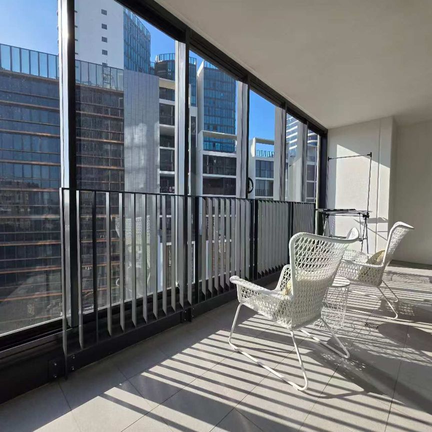 Modern Apartment in Prime Wentworth Point Location - Photo 1