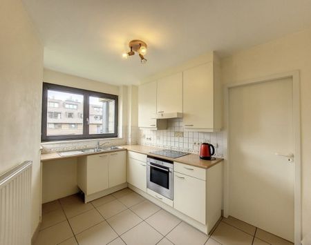 Appartement - 2 CH. - Photo 4