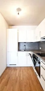 Traumhafte Wohnung mit großzügiger Freifläche! - Photo 1