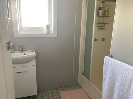 Pub Rooms For Rent - Photo 5