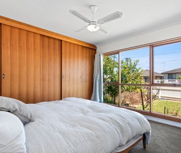 Family Friendly Home - Photo 6