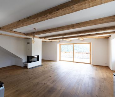 5.5 Zimmer Dach-Maisonettewohnung mit Panoramaaussicht - Foto 2