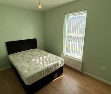 Oversley Street, Sheffield - Photo 6