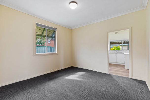 Low Maintenance home! - Photo 1