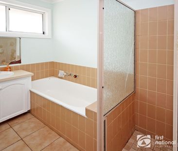 Well-Presented 2-Bedroom Unit in Prime Location - Photo 6