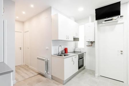 Calle de Andrés Mellado, Madrid, Community of Madrid 28015 - Photo 3