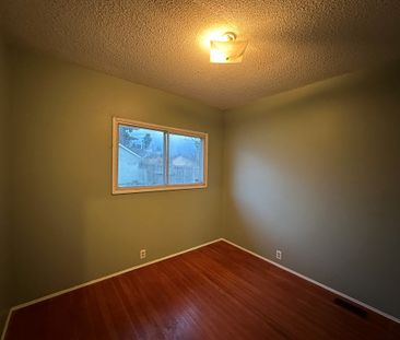 46195 Gore Avenue - Photo 5