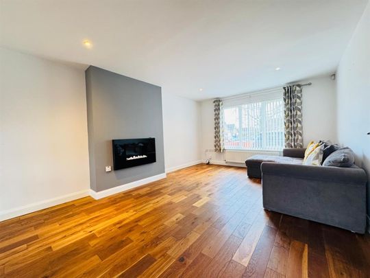 51 Rogan Wood, - Photo 1