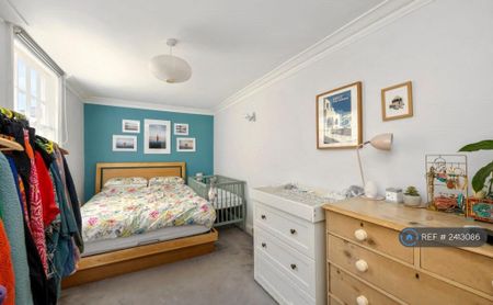 1 bedroom flat to rent - Photo 4