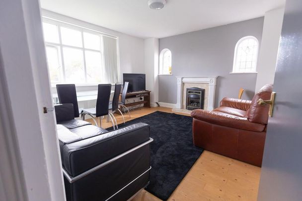 6 bedroom flat to rent - Photo 1
